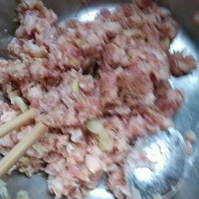 白萝卜肉馅大包