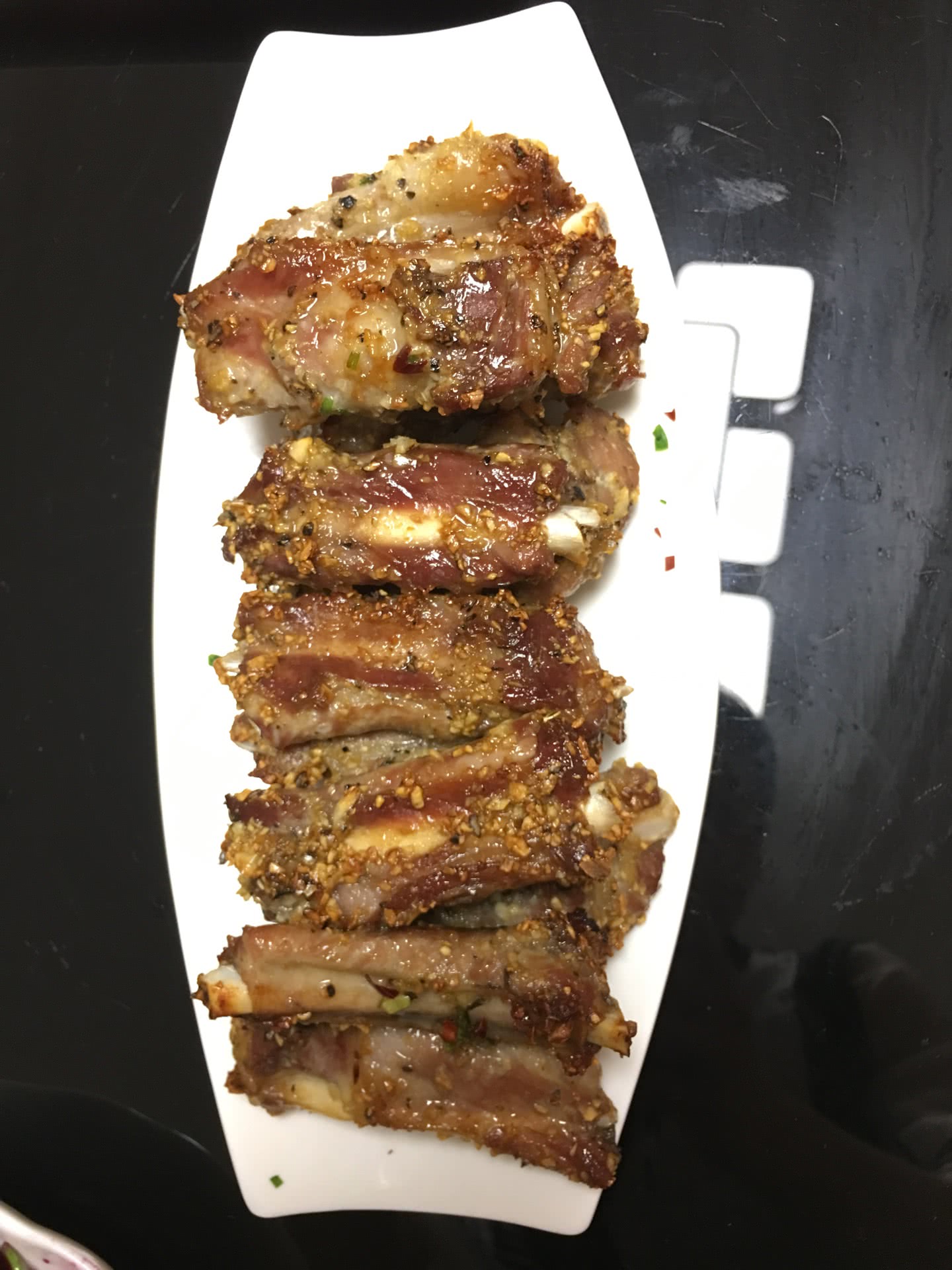 蒜香烤排骨