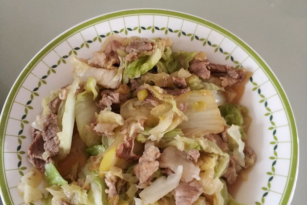 家常五花肉炒白菜