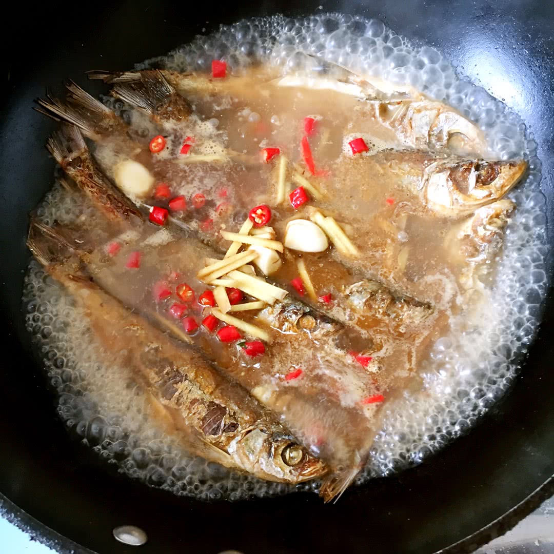 干烧参条鱼
