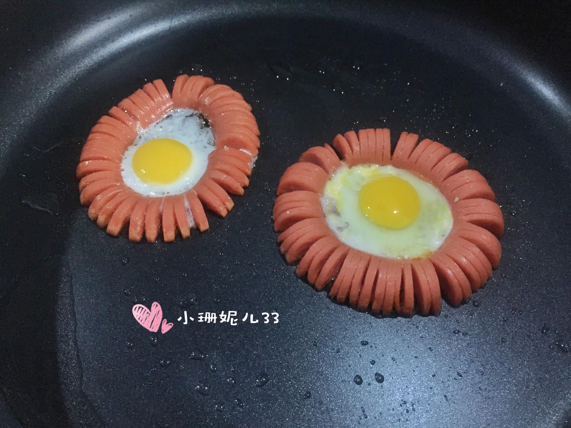 火腿太阳蛋—— 火腿肠煎蛋(内附心形煎蛋的做法)