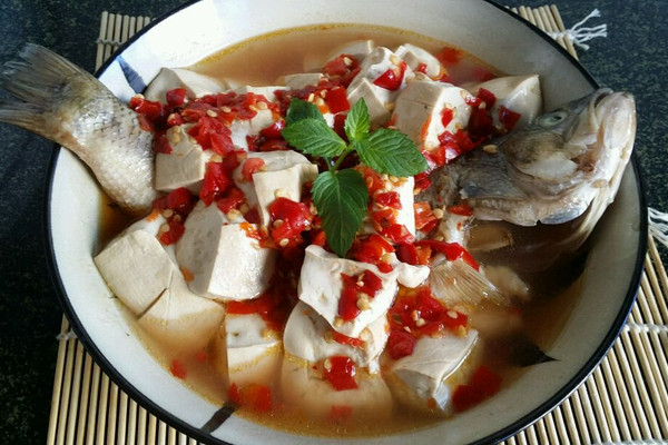 开胃鲈鱼豆腐的做法
