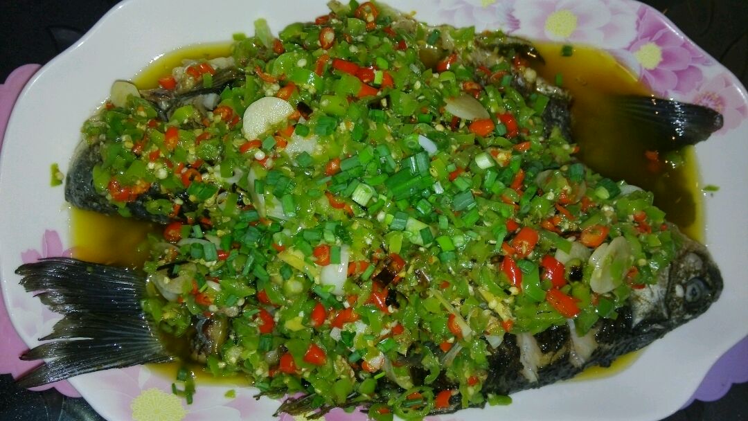 剁椒鲫鱼