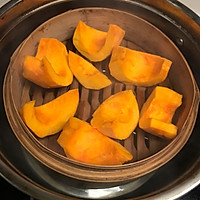 蟹黄金瓜银鱼汤的做法_【图解】蟹黄金瓜银鱼