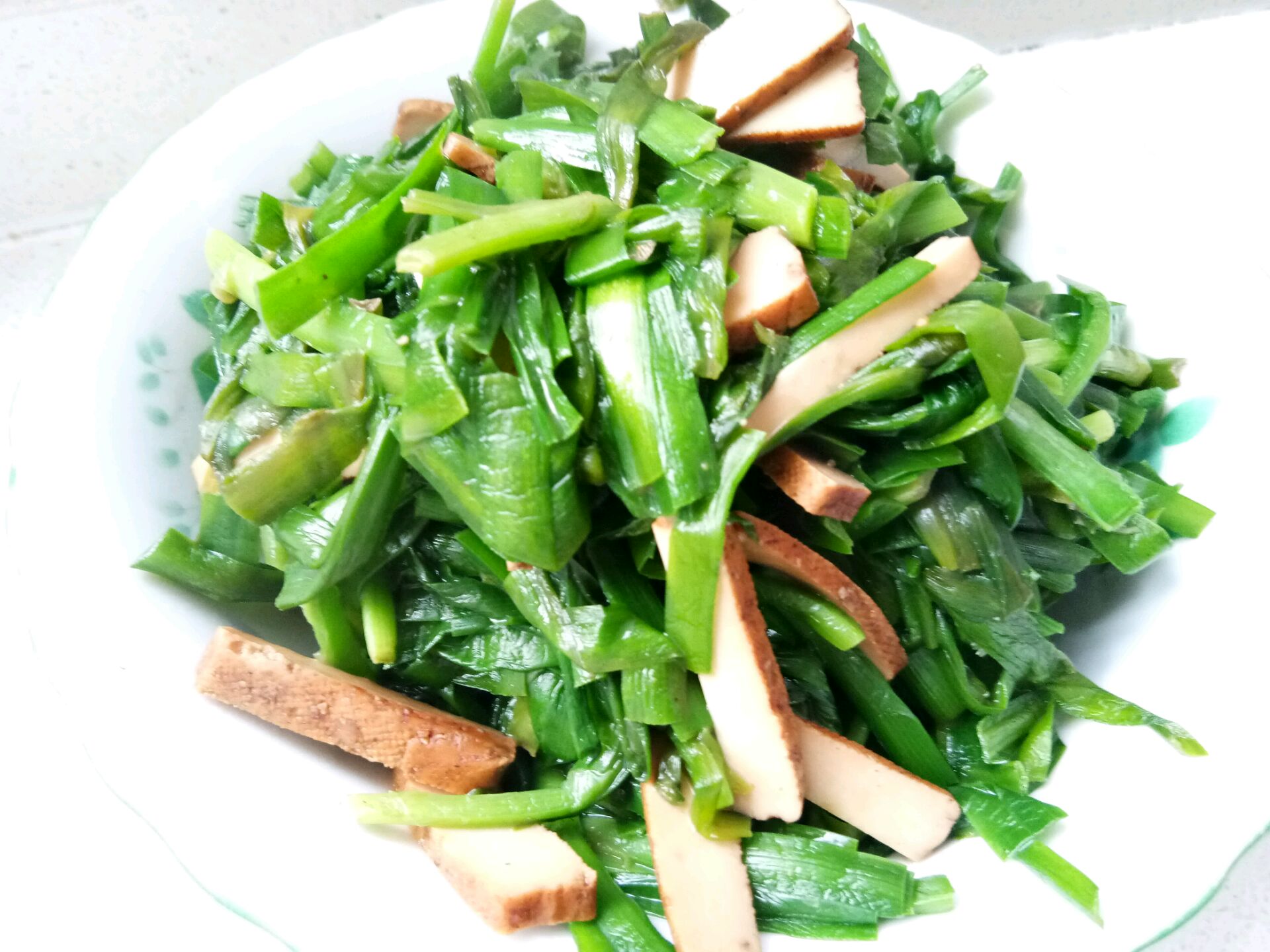 韭菜炒豆干