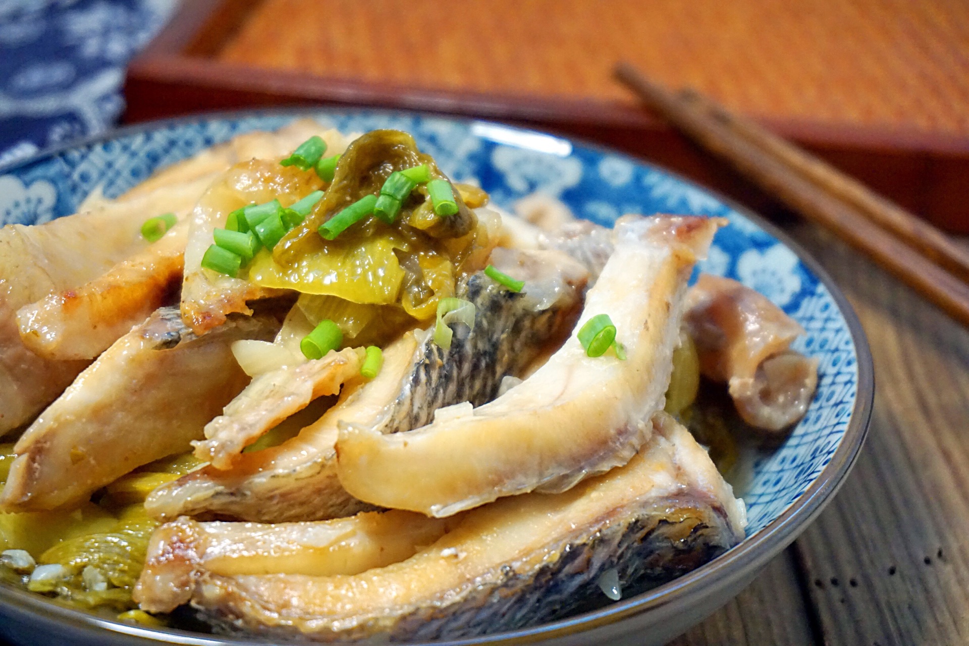 酸菜烧生鱼#给老爸做道菜#的做法图解10