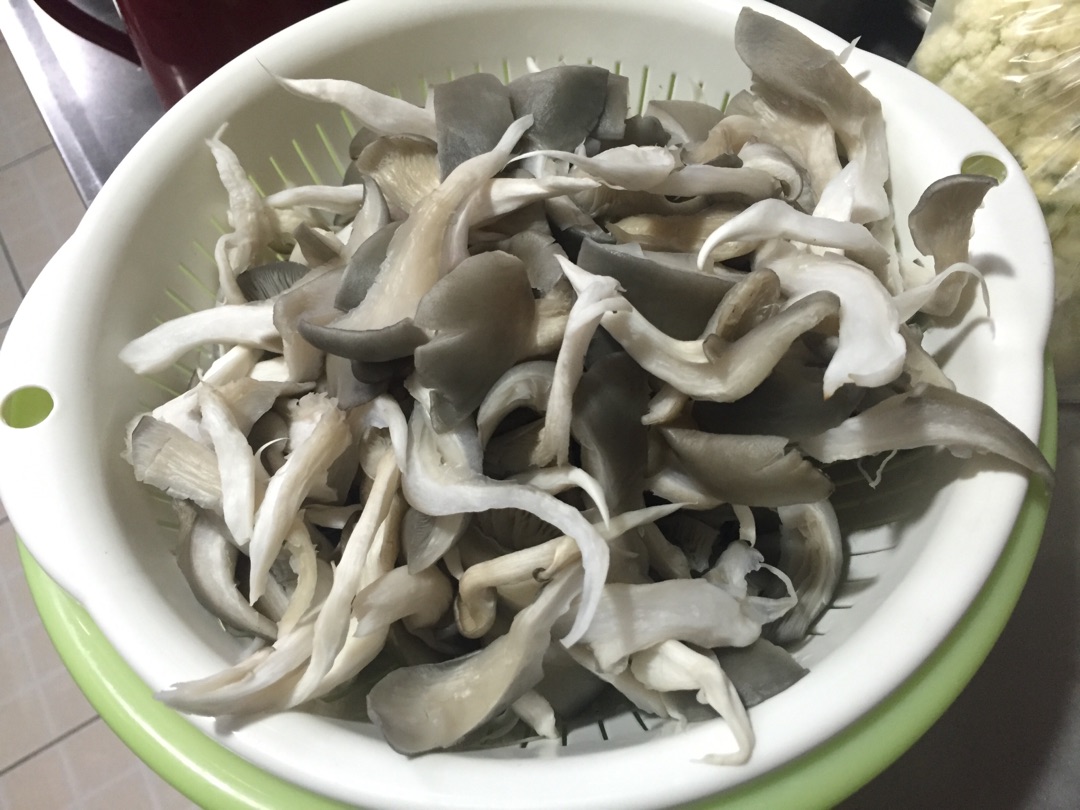 素炒黄豆芝麻做法花生酱的平菇图片