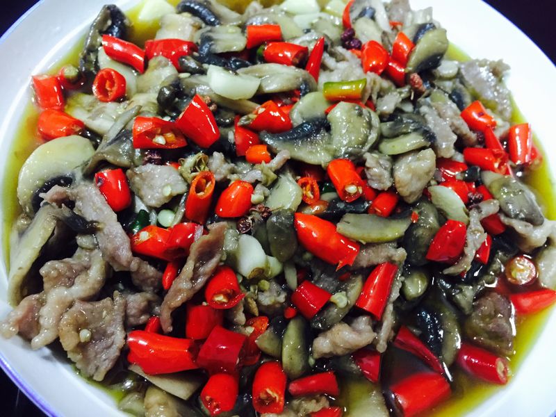 步骤适量老姜适量菜谱适量菜谱炒肉的蘑菇大蒜本饥荒的做法保存料酒怎么图片