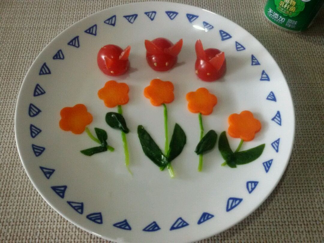 水果蔬菜拼盘怎么做_水果蔬菜拼盘的做法_豆果美食