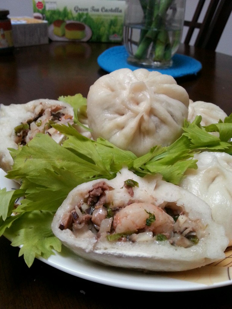 海鲜虾肉包
