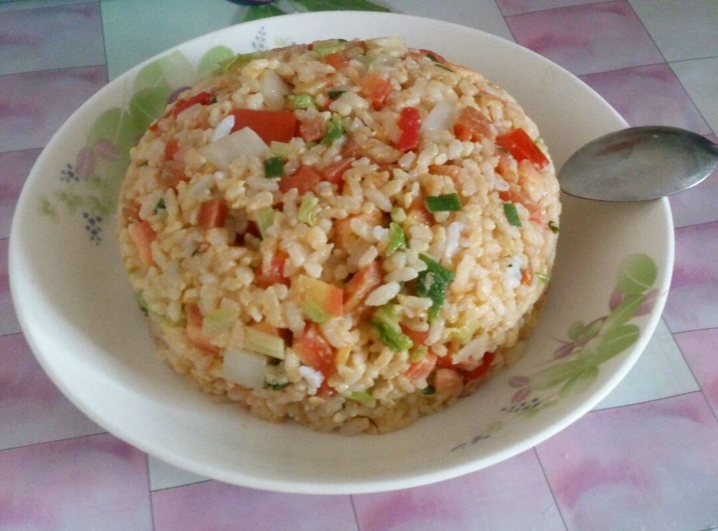 鸡蛋番茄炒饭