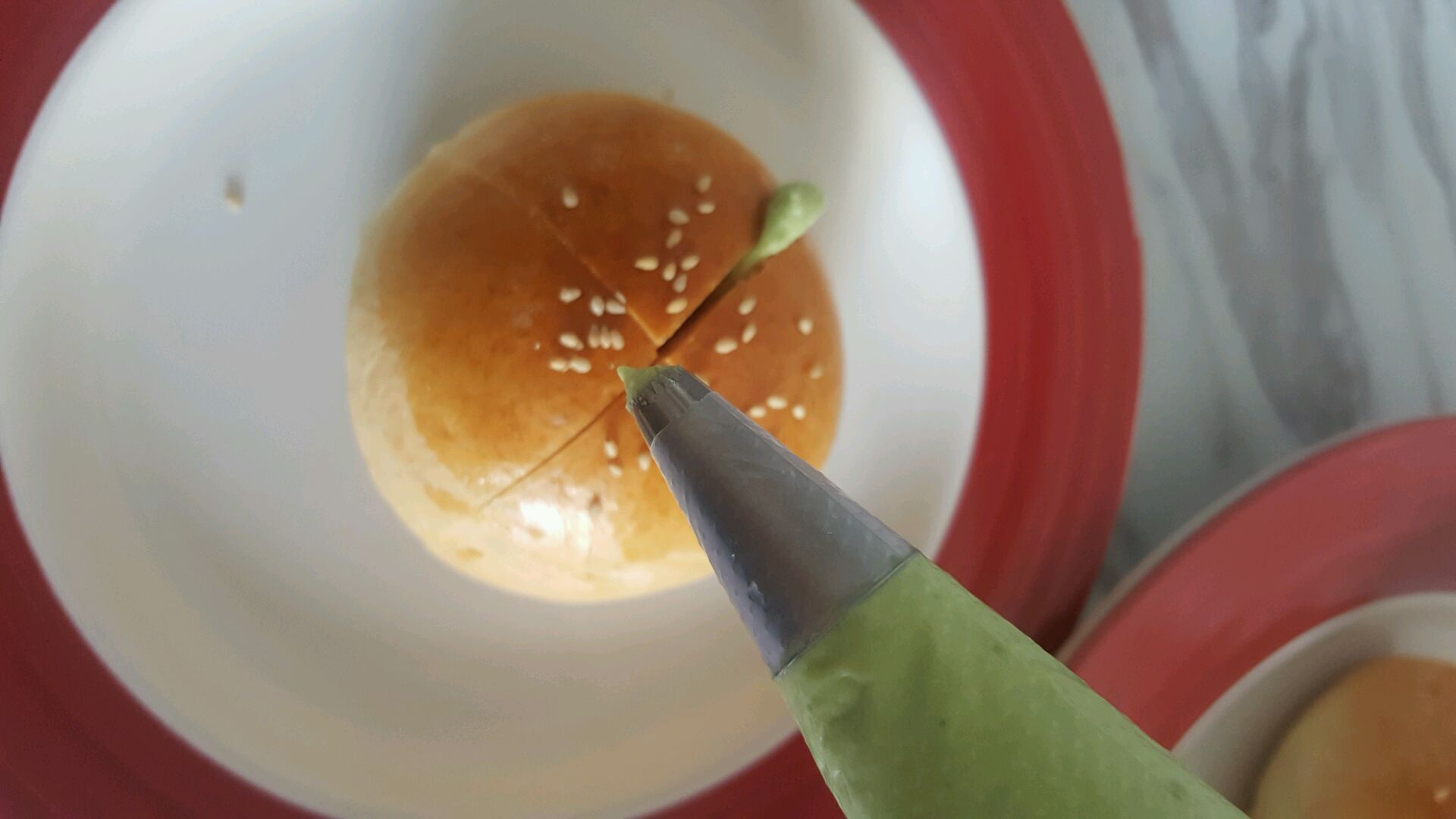 牛油果小餐包