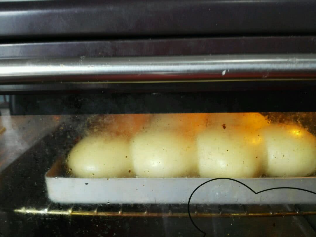 豆沙小面包的做法图解9