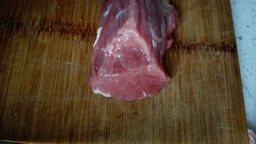 《新手厨房》炒牛里脊肉的做法图解1