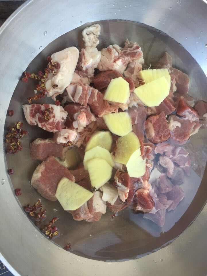 [下酒菜]红烧牛肉的做法步骤