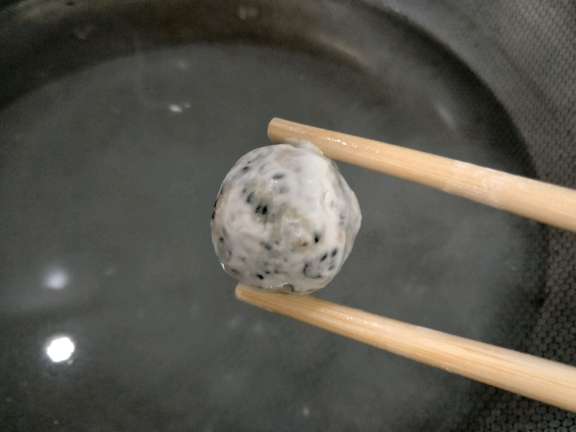 滚元宵的做法