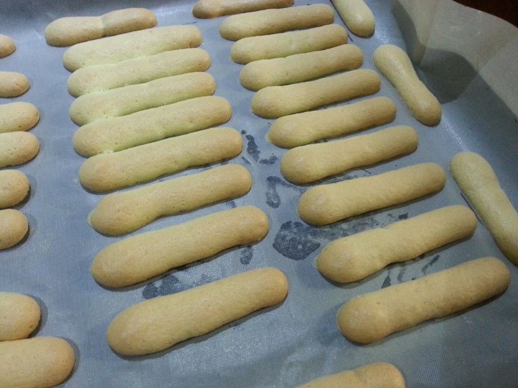 手指饼干的做法_【图解】手指饼干怎么做如何做好吃_手指饼干家常做法大全_贝贝620_豆果美食