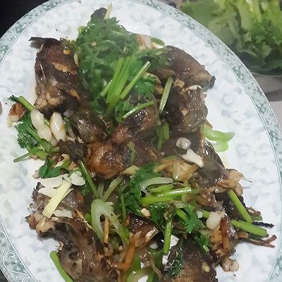 炒鱼的做法_【图解】炒鱼怎么做好吃_炒鱼_家常做法大全_豆果美食'