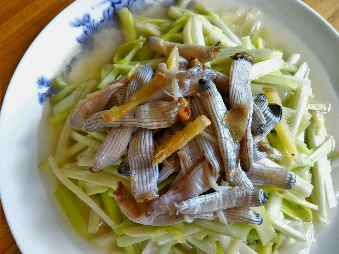 湛江味道——被誉为海洋虫草的沙虫，雷州话“土丹”的美食-聚超值
