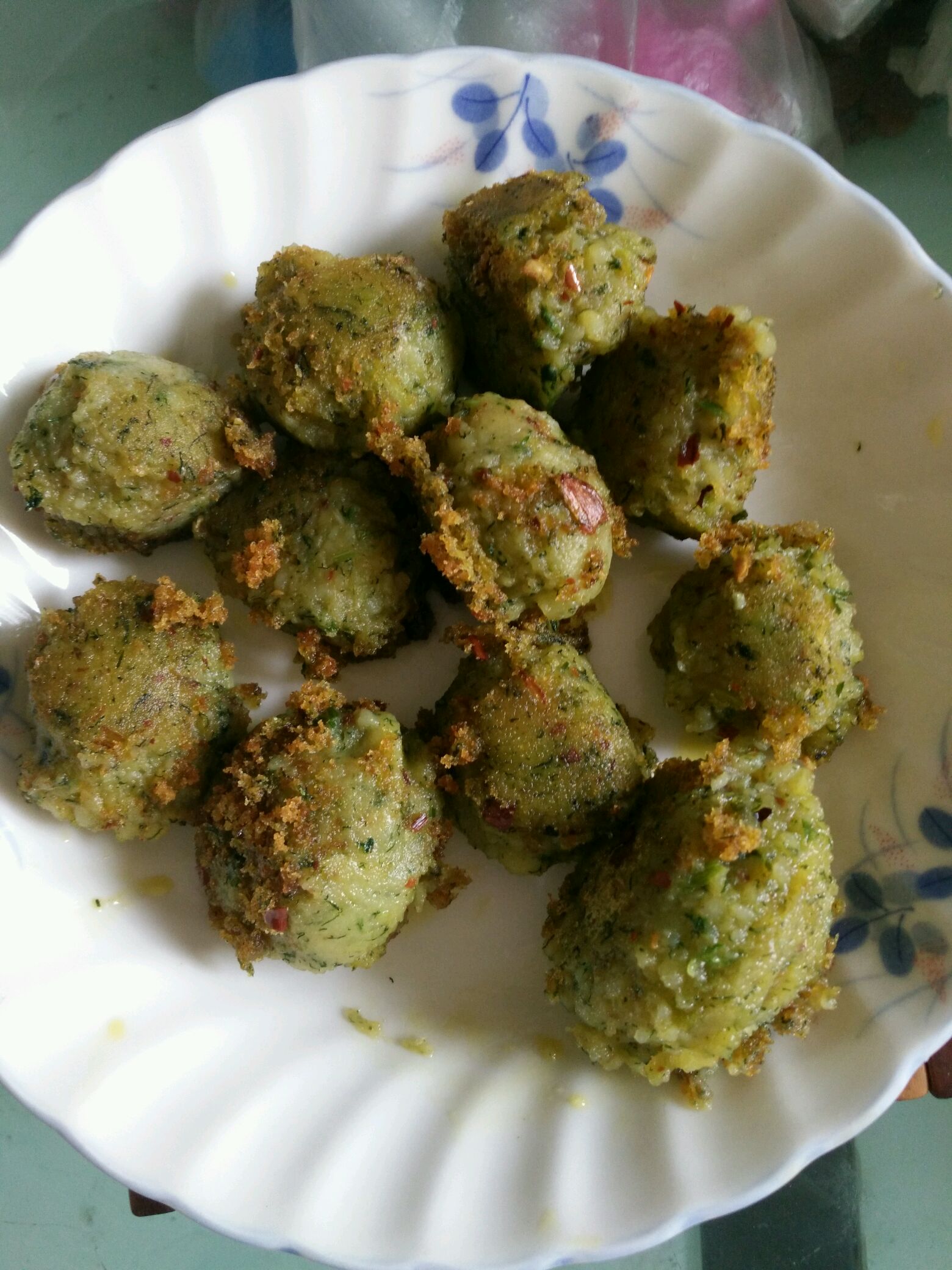 茴香土豆丸子