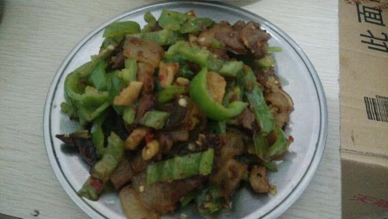 青椒腊肉