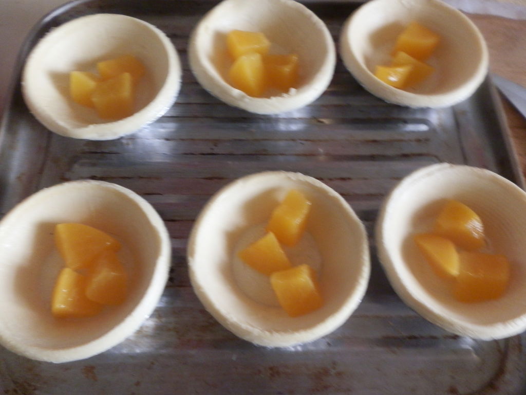 黄桃蛋挞怎么做_黄桃蛋挞的做法视频_豆果美食