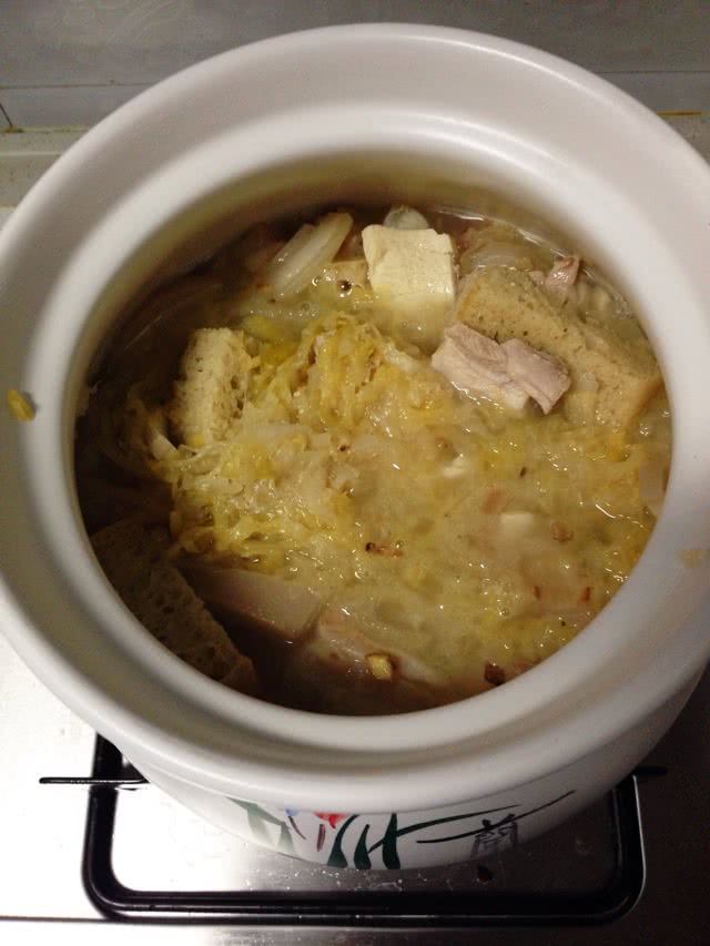东北酸菜汆白肉
