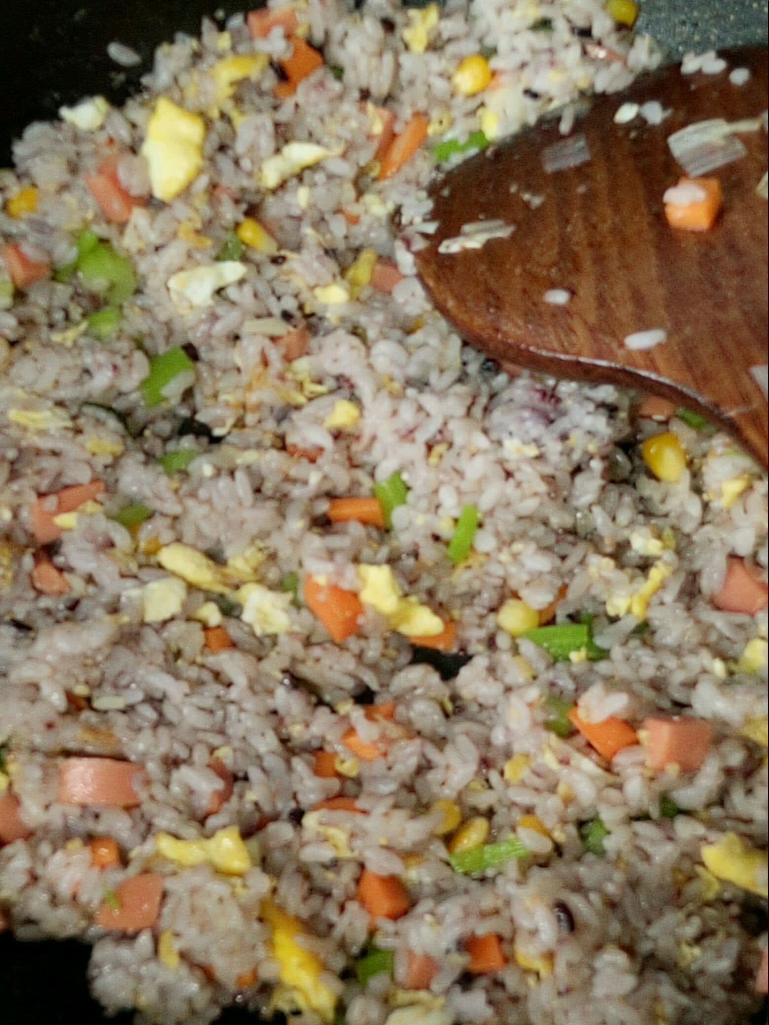 时蔬蛋炒饭