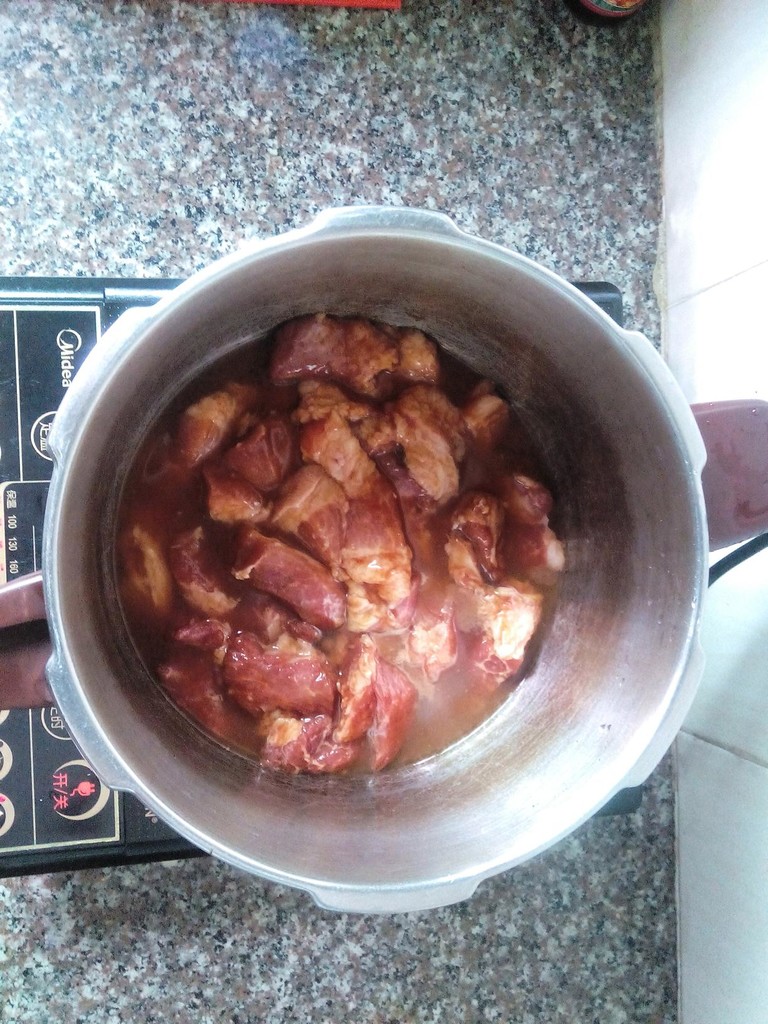红烧猪腿肉