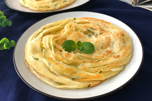 烫面葱香手抓饼