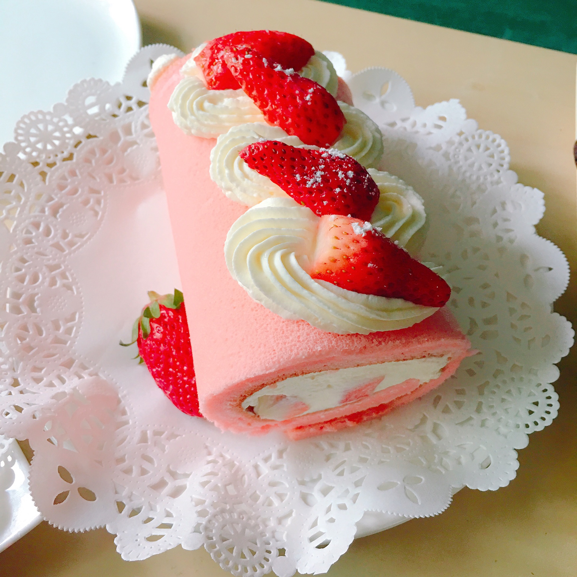 草莓奶冻怎么做_草莓奶冻的做法_明月的美食厨房_豆果美食