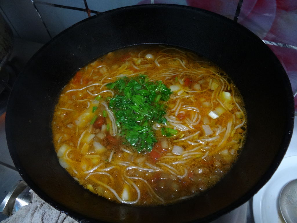 这碗和回族油香最搭的汤，是女儿汤，也是男儿汤|新疆|粉汤|回族_新浪新闻