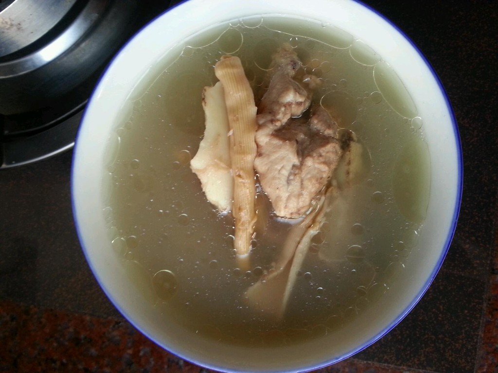 沙虫瘦肉汤怎么做_沙虫瘦肉汤的做法_豆果美食
