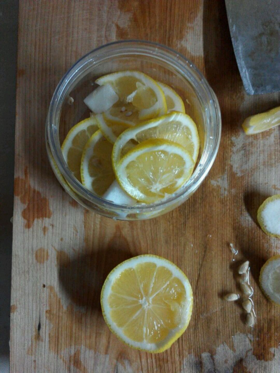 知蜂谷土家蜂蜜柠檬水的三种做法_张家界
