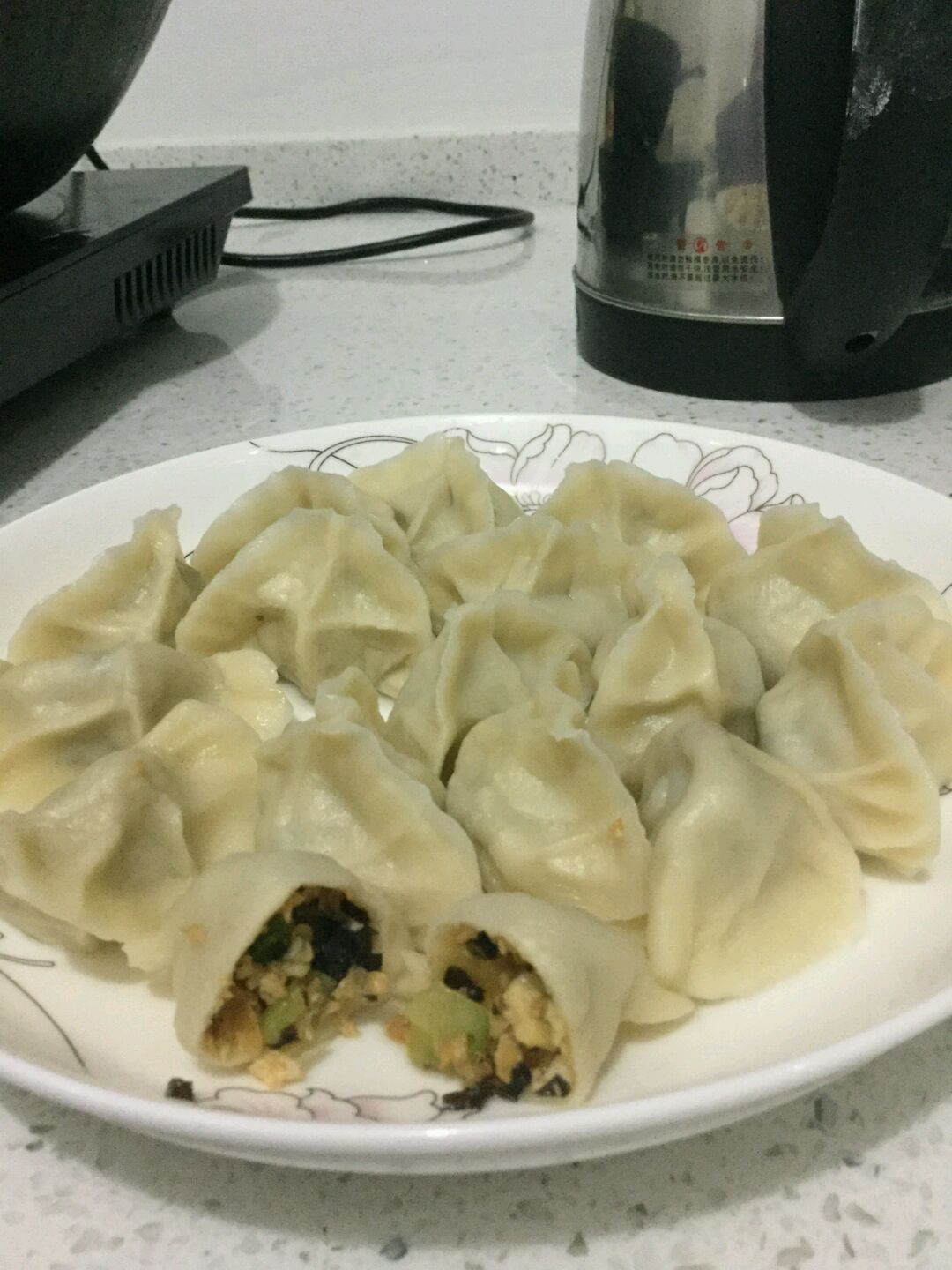 腐竹丝木耳鸡蛋素馅饺子