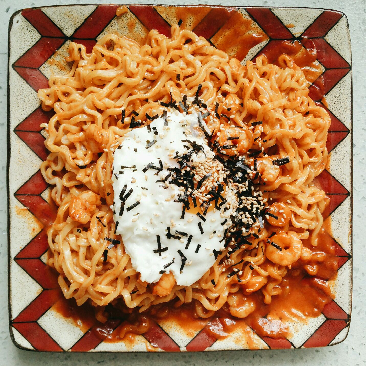 来大姨妈吃了刺激性的火鸡面和凉性的香瓜 还吃了面包糖面包和饼干还有糖冰激凌会怎样