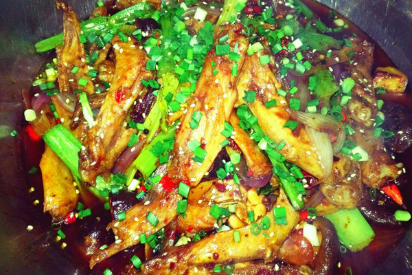 干锅鸭翅