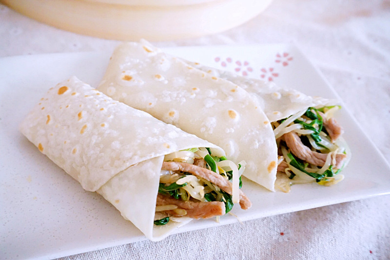 春饼怎么做_春饼的做法_花儿的美食厨房_豆果美食