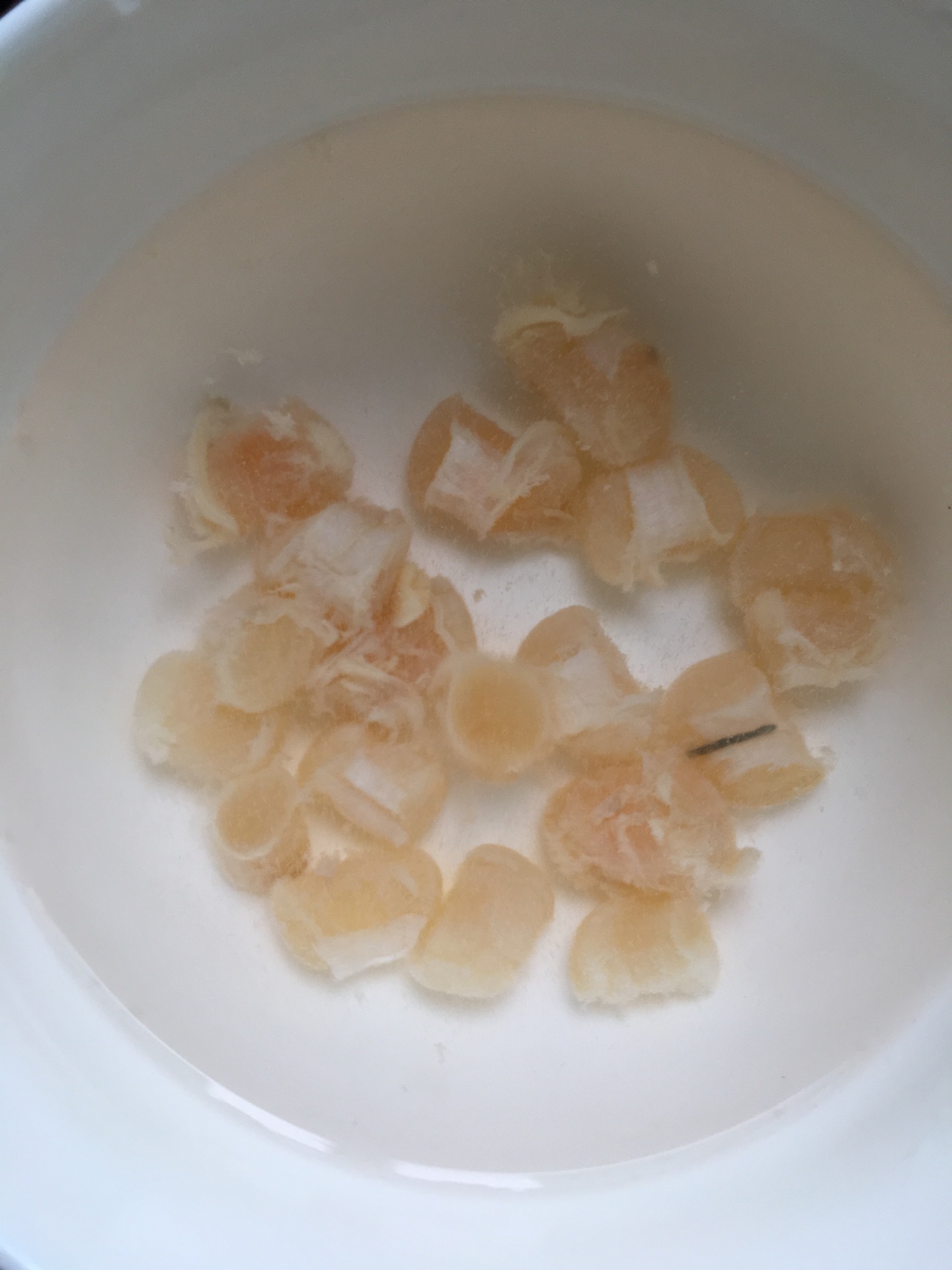 瑶柱泡水