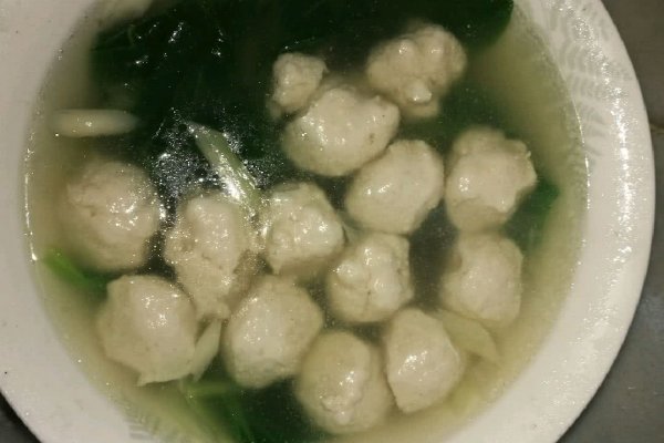 白鸡丸子汤