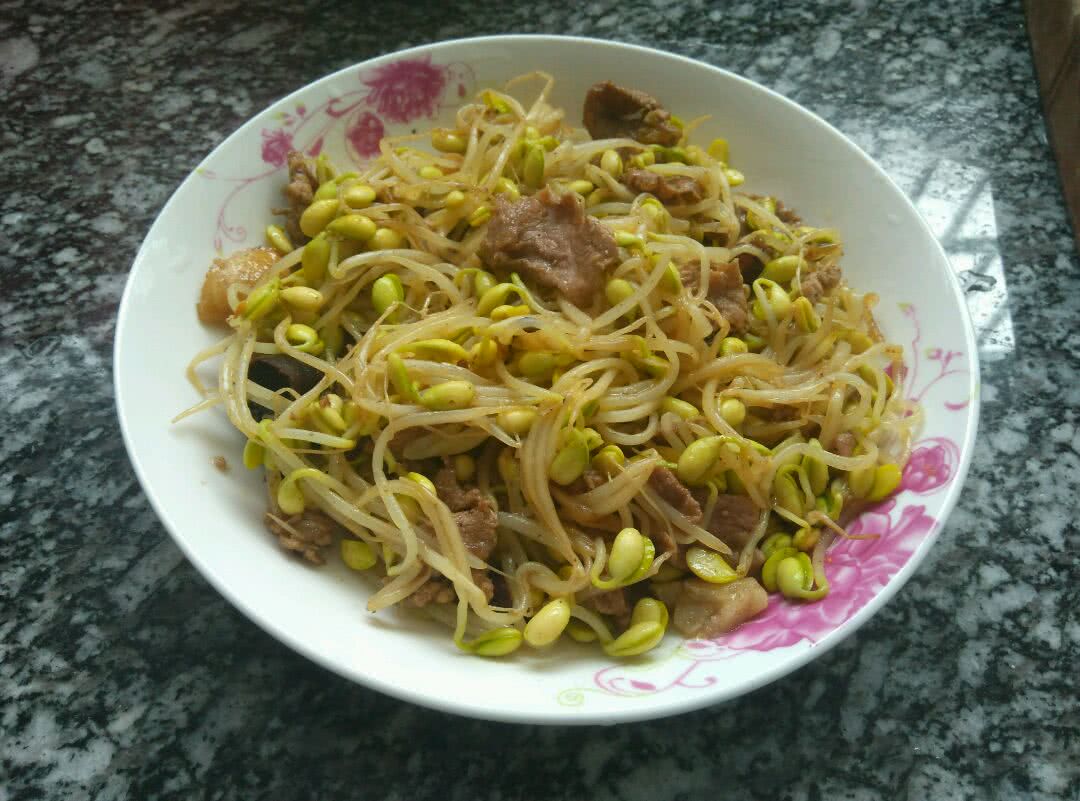 家常菜——豆芽炒肉的做法图解7