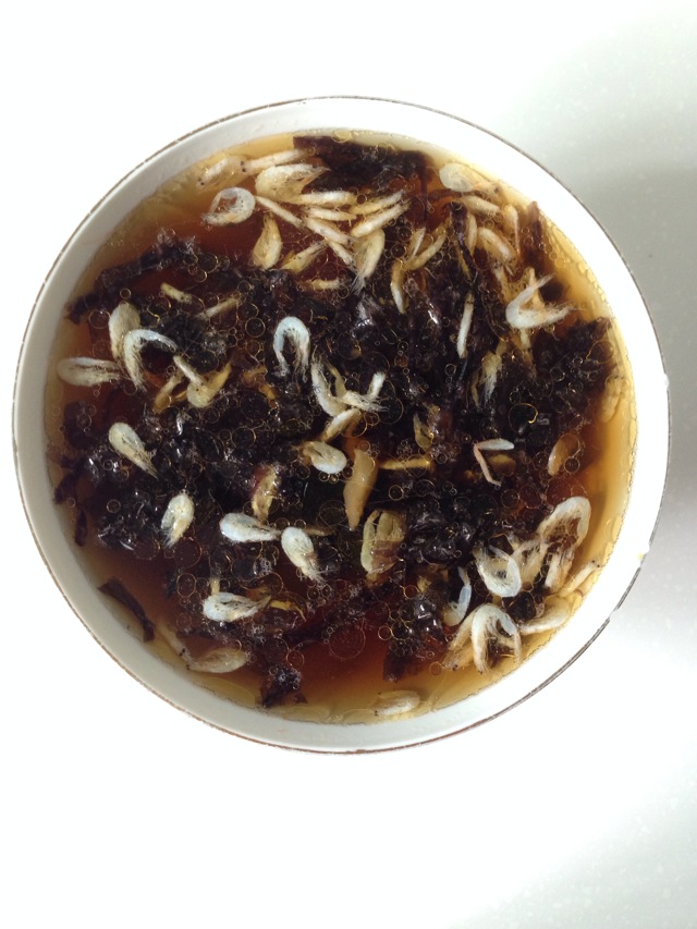 快手汤榨菜虾皮紫菜汤