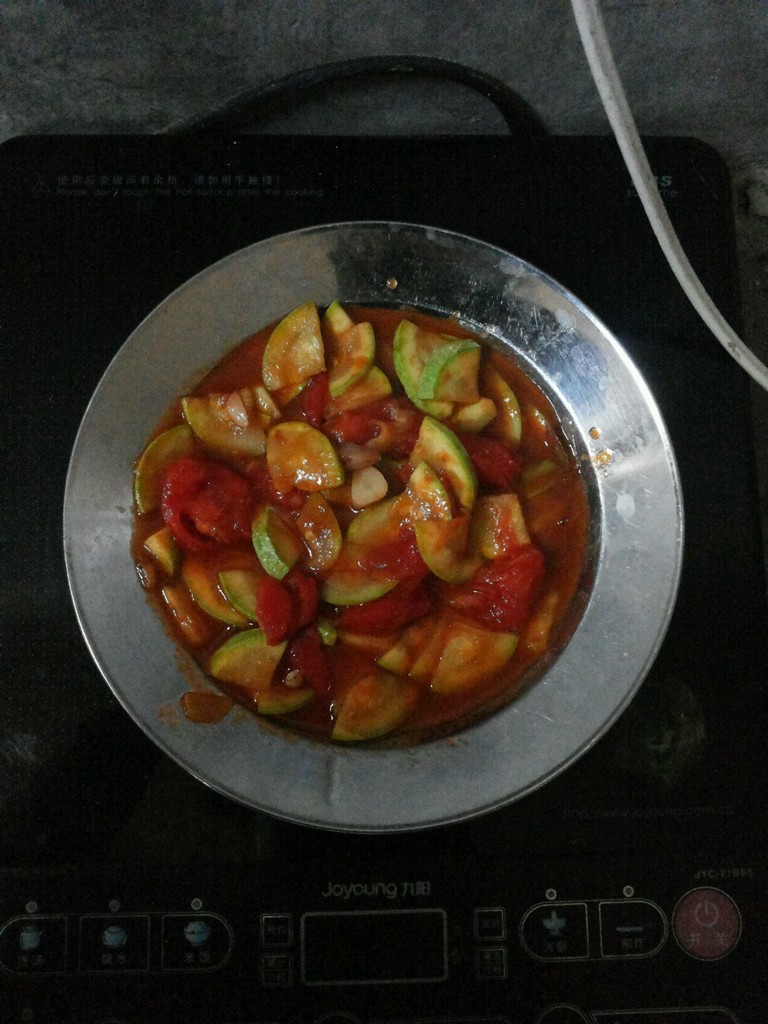 西红柿炒北瓜