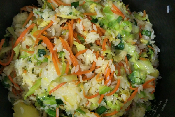蔬菜炒饭的做法