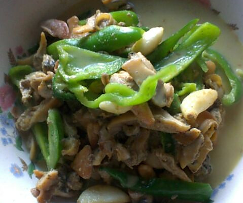 青椒炒河蚌