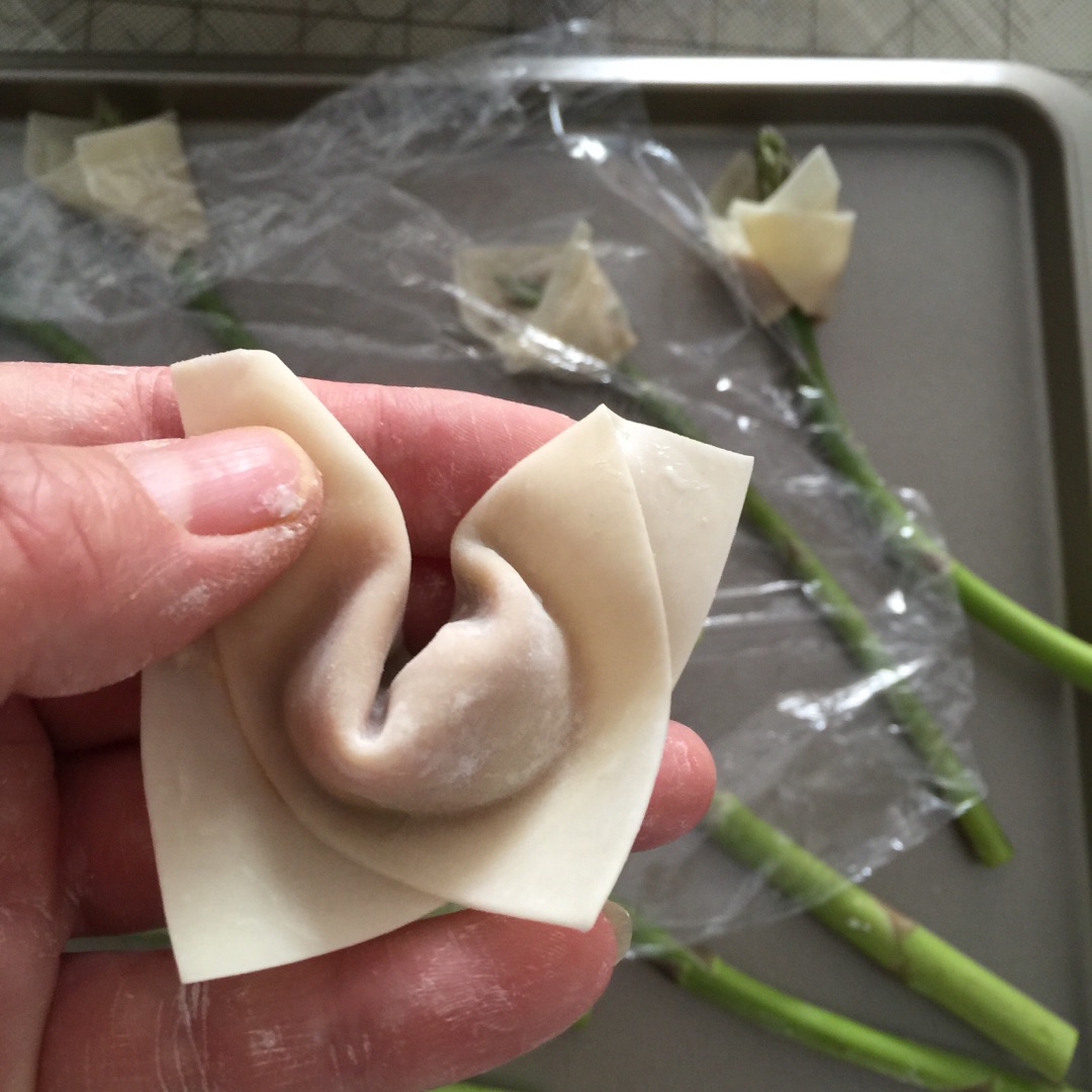 春色--马蹄莲馄饨