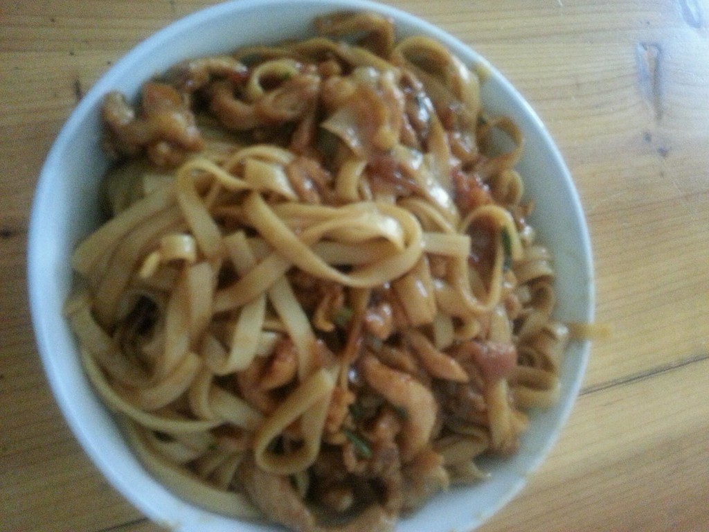 葱油肉丝拌面