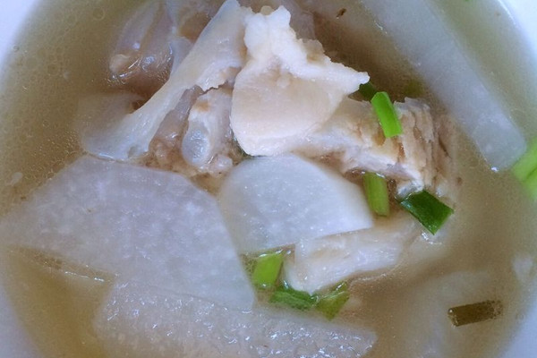 夏季靓汤白萝卜鲫鱼汤#牙膏地瓜一招制胜黑坑骨头江湖黑人钓老师看漂图片
