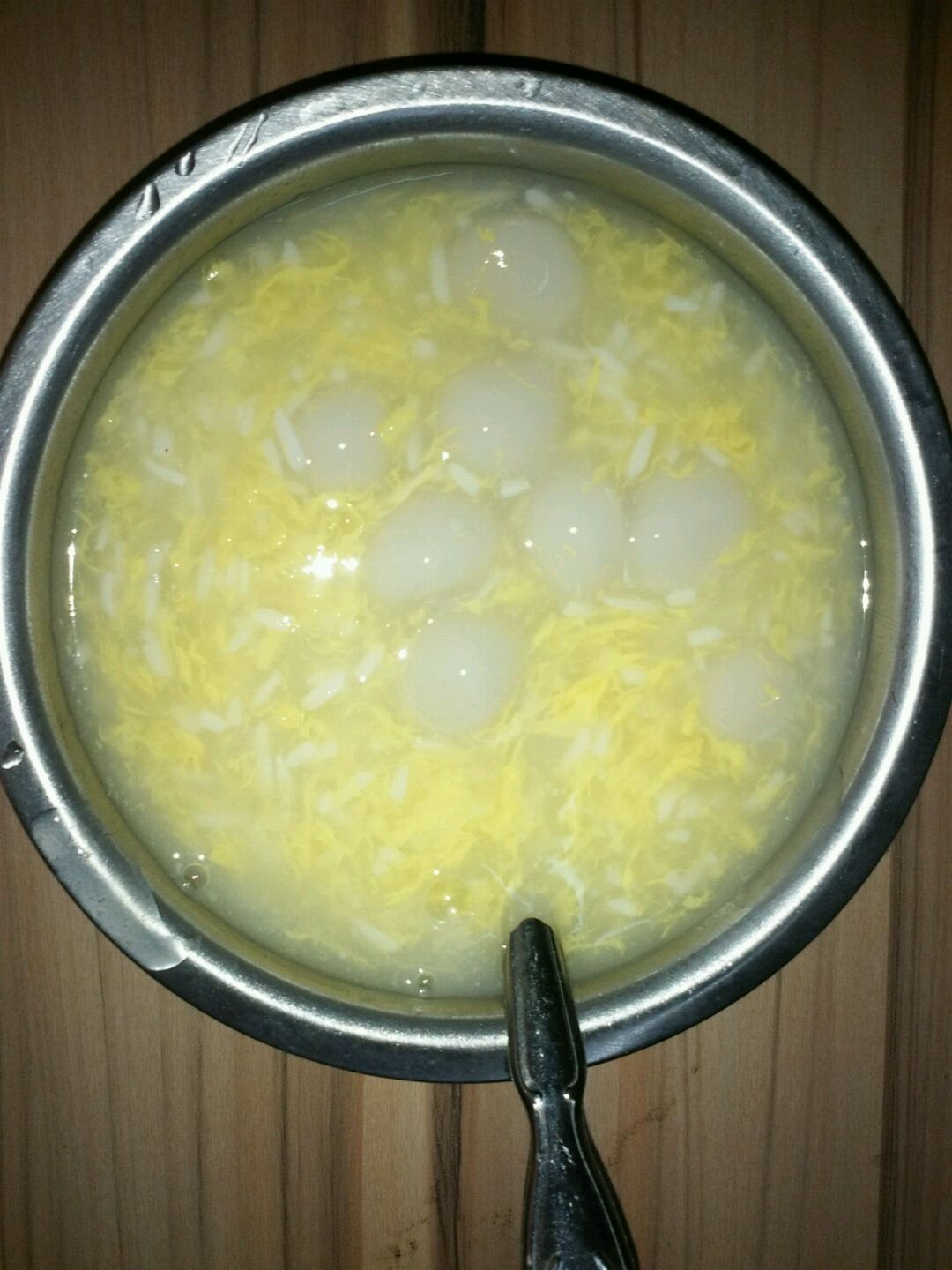 蛋花米酒汤圆