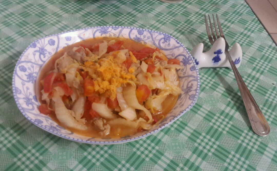 卷心菜番茄炒肉粒